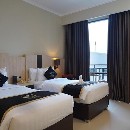 Riss Hotel Malioboro Yogyakarta Eksteriør billede