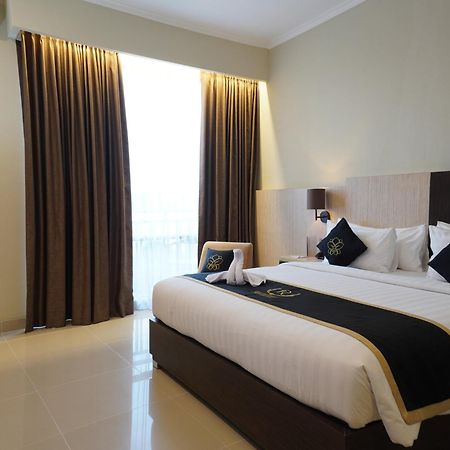 Riss Hotel Malioboro Yogyakarta Eksteriør billede